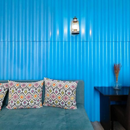 Duet Hostel & Hotel Каракол Екстериор снимка