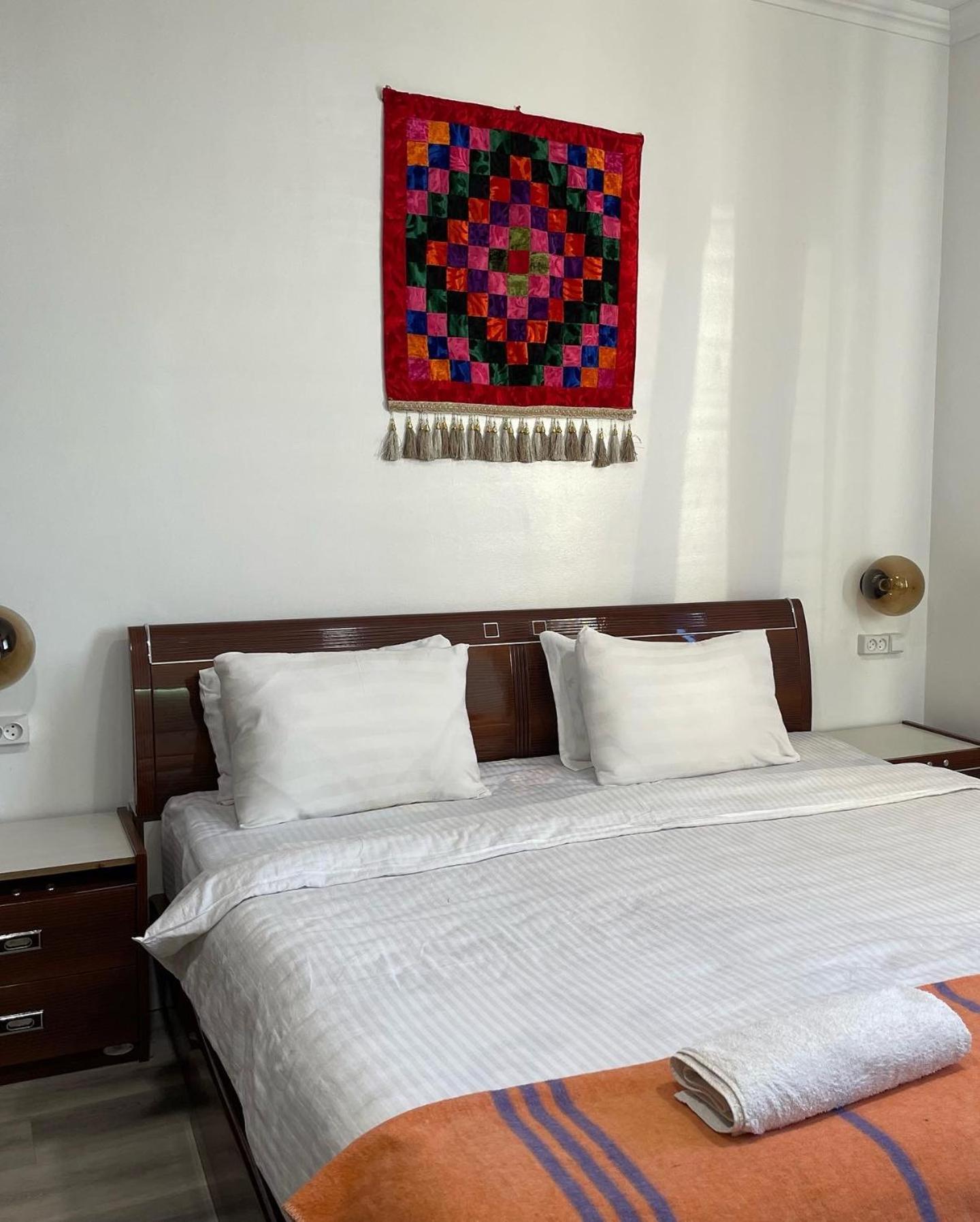 Duet Hostel & Hotel Каракол Стая снимка